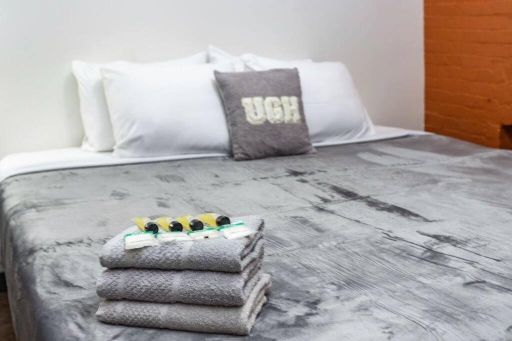 Centric Modern Loft W/ King Beds Appartement Rochester Buitenkant foto